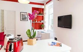 Perla - Cozy Apartment In Piazza Navona